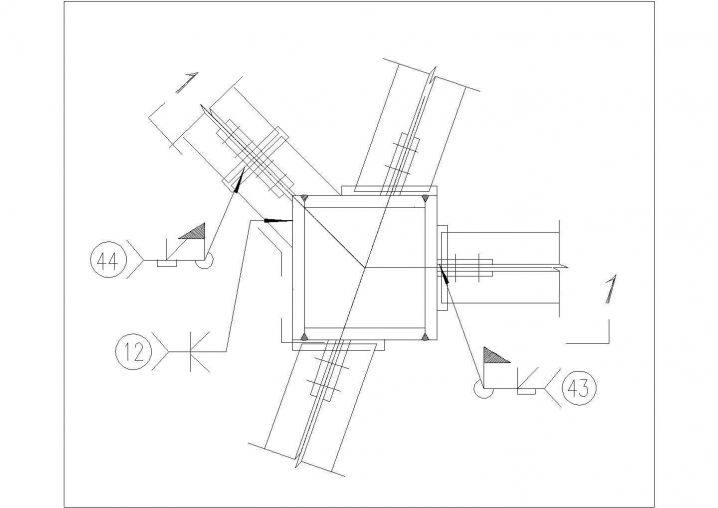 某建筑钢梁钢柱非正交连接做法CAD节点详图